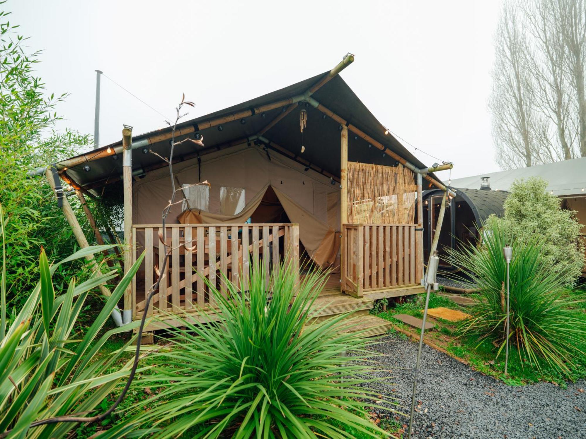 Sunset Retreats Safari Tent Ombersley エクステリア 写真