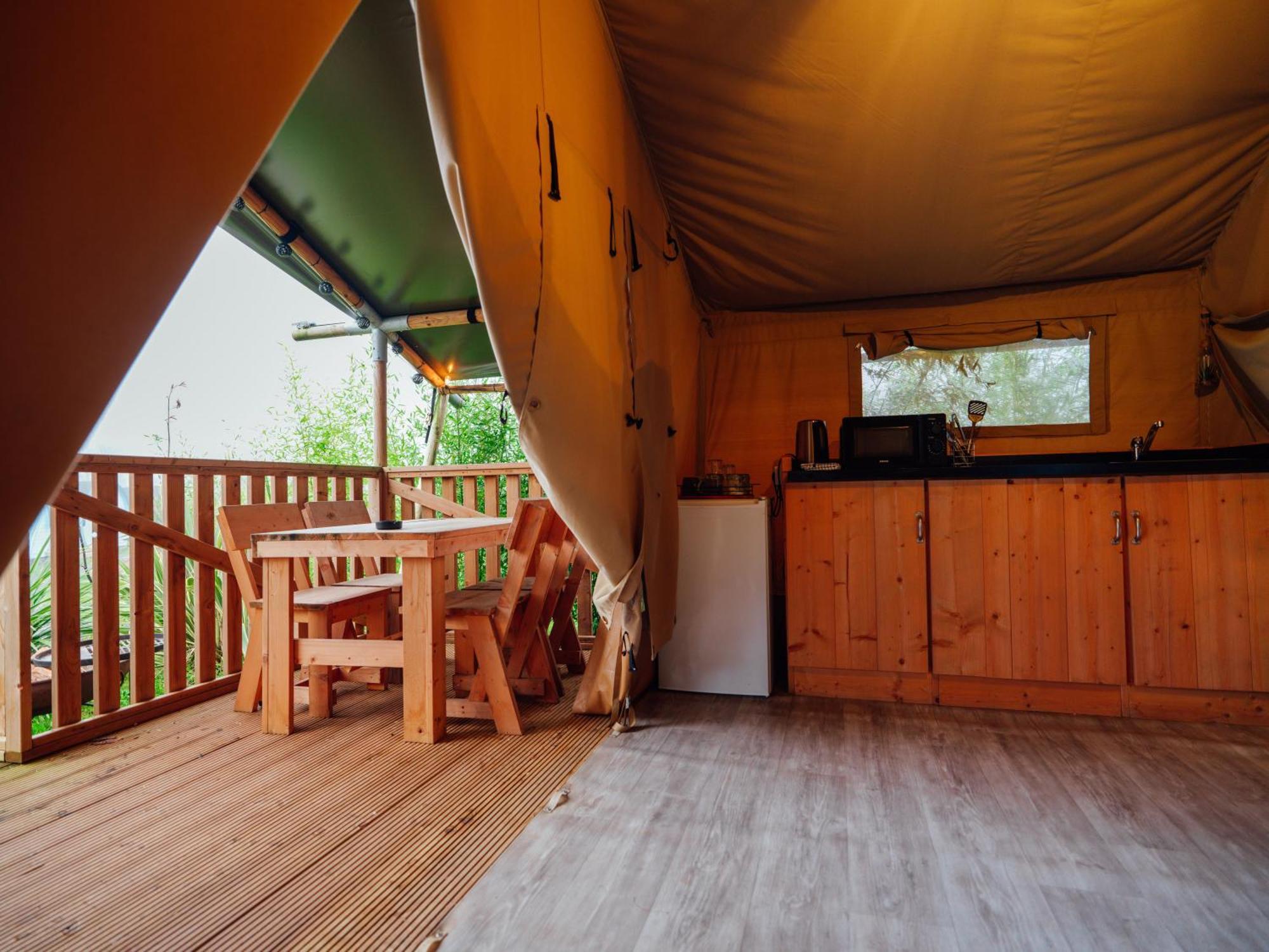 Sunset Retreats Safari Tent Ombersley エクステリア 写真